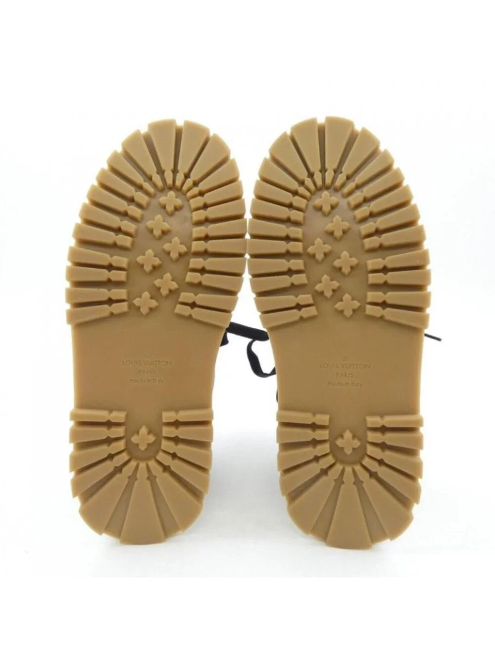 Louis Vuitton Aves Line Shoes - Picture 4 of 6